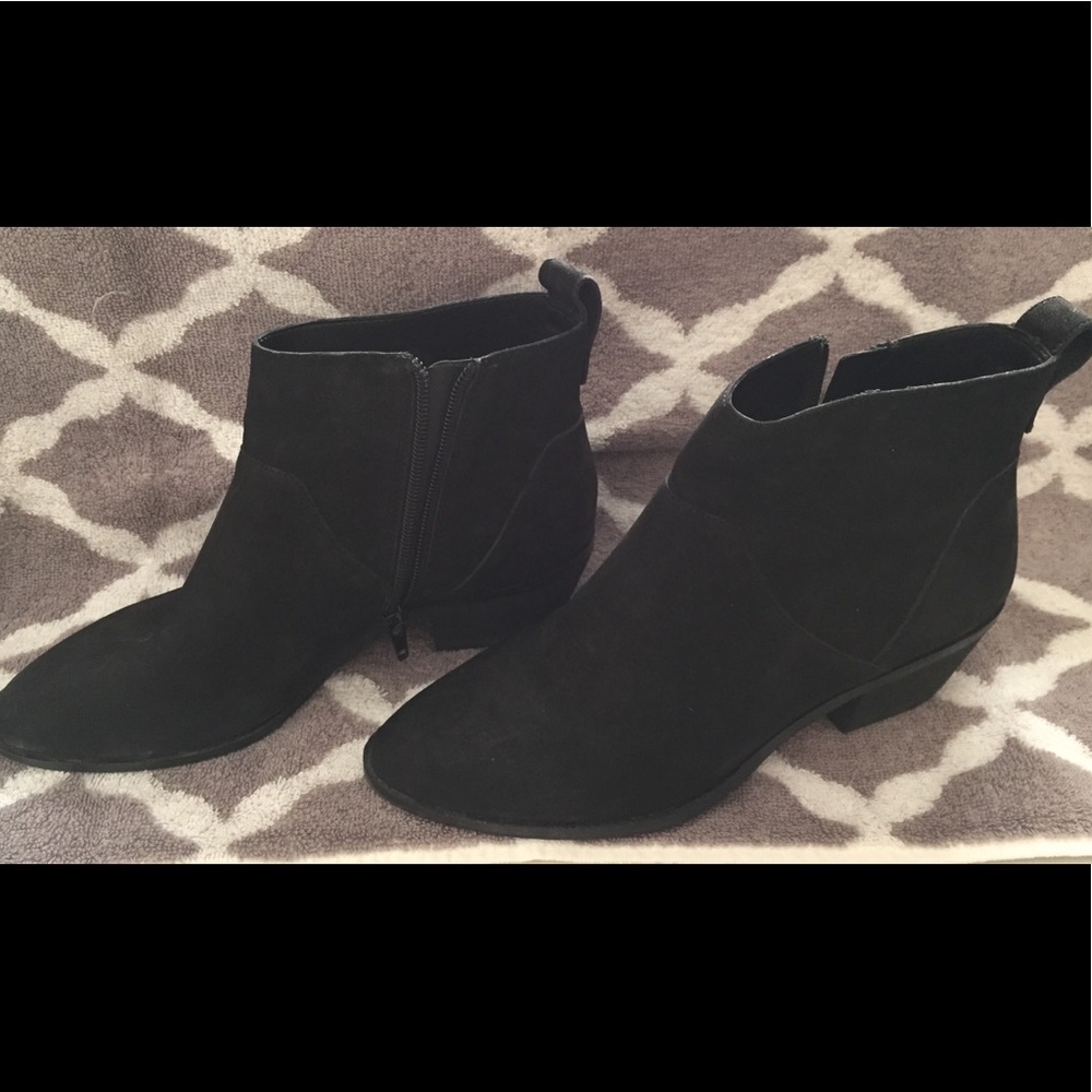 Sole Society Black Suede Ankle Booties